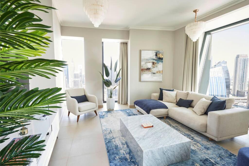 Apartmán Larbi Breathtaking Burj And Fountain View Luxurious 2 Bed Dubaj Exteriér fotografie
