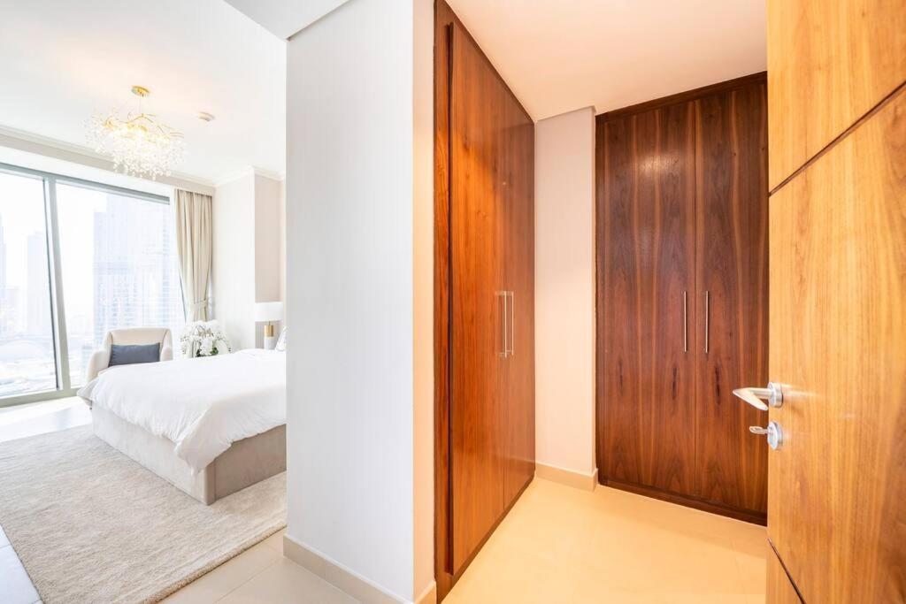 Apartmán Larbi Breathtaking Burj And Fountain View Luxurious 2 Bed Dubaj Exteriér fotografie